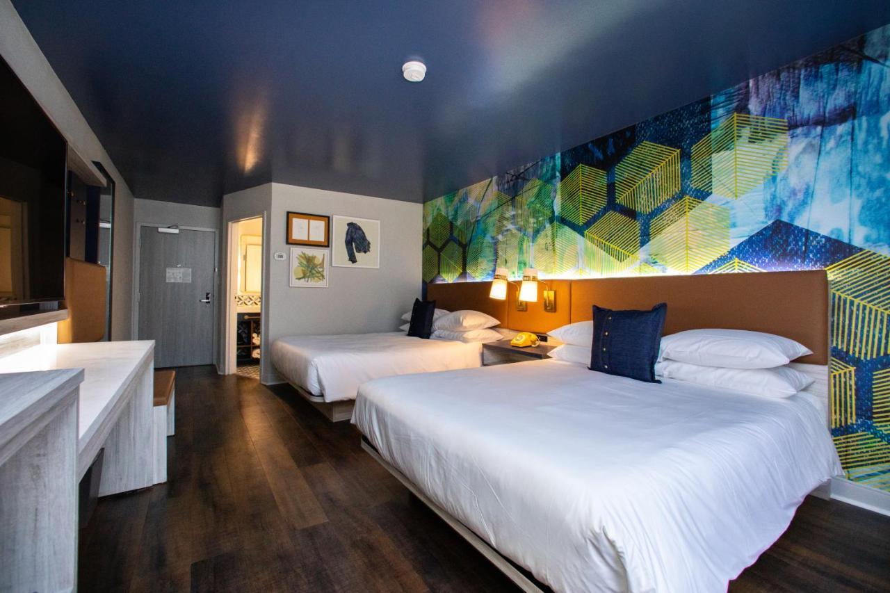 Hotel Denim Ґрінсборо Екстер'єр фото