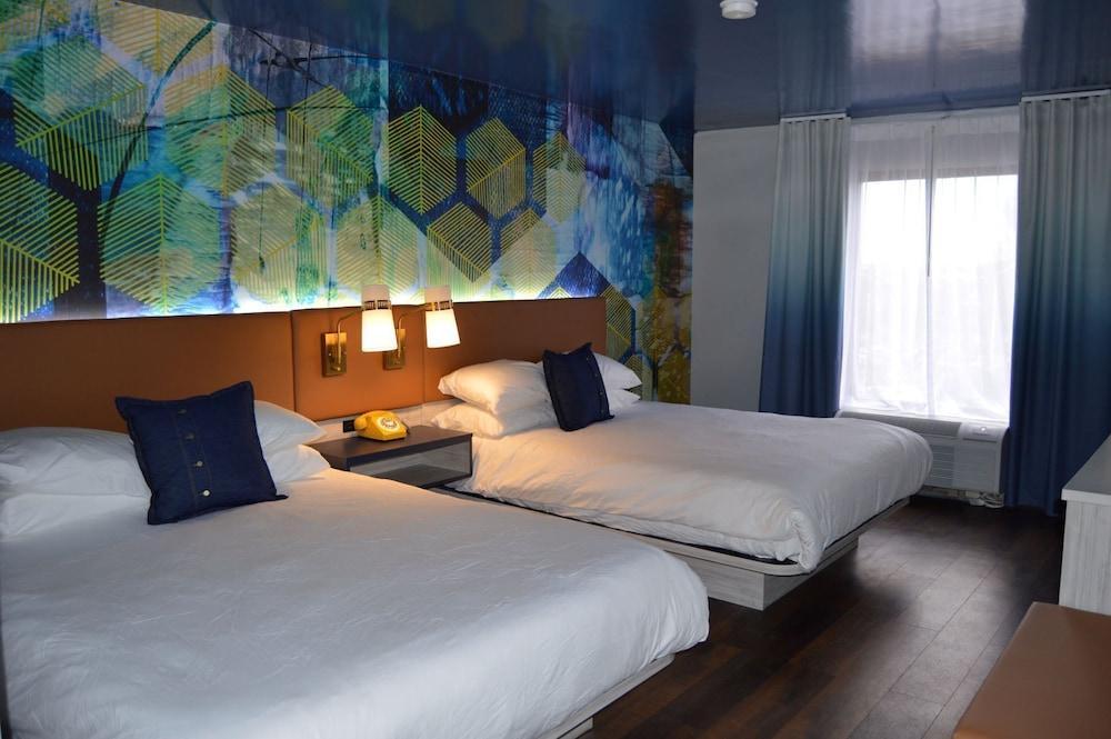 Hotel Denim Ґрінсборо Екстер'єр фото