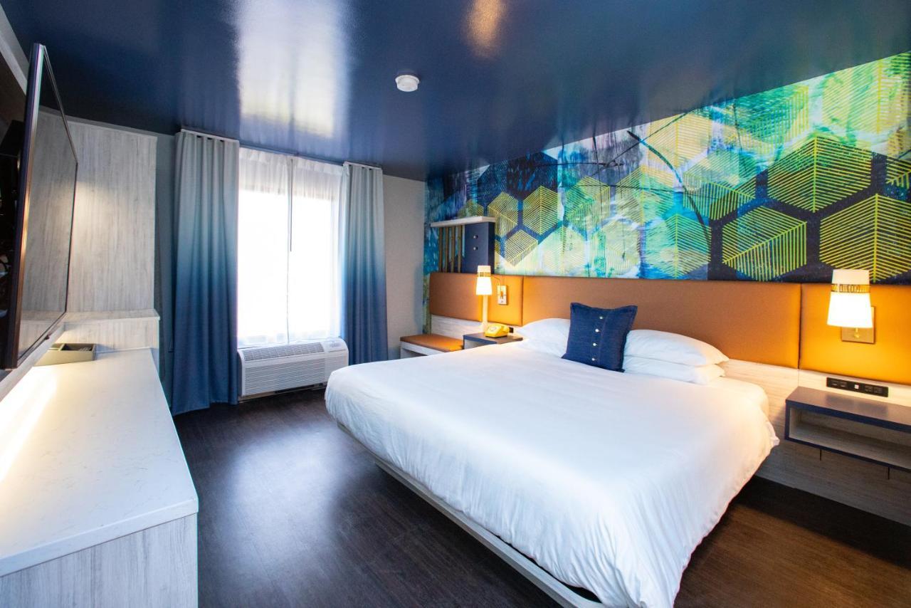 Hotel Denim Ґрінсборо Екстер'єр фото